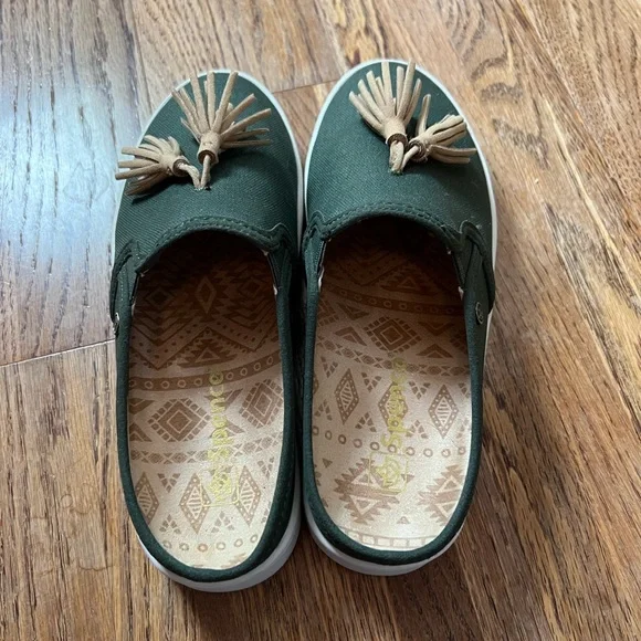 Spenco dark green orthotic tassel slide sneaker, 6 - Picture 4 of 7